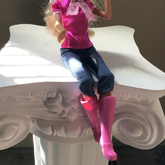 Vintage Barbie 1999 in Pink Equestrian Gear - Picture 2 of 7
